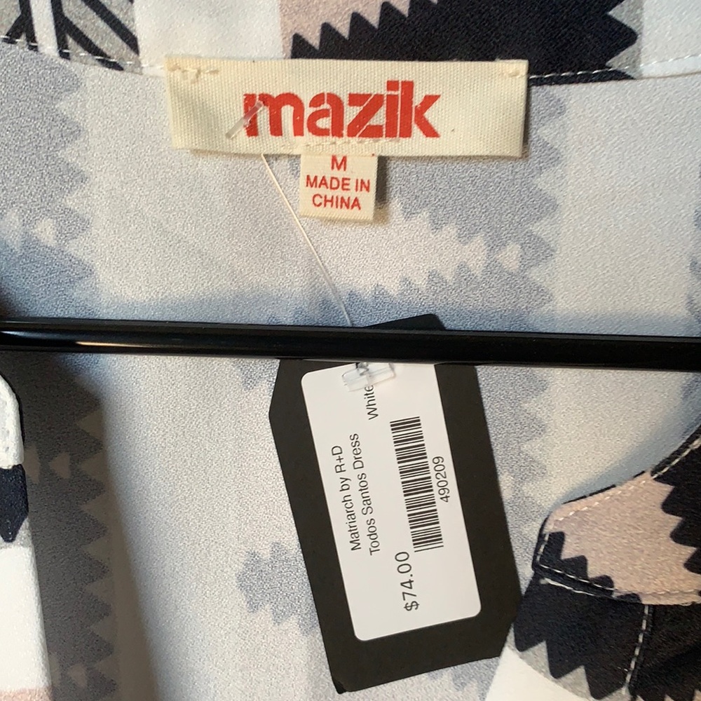 New Mazik dress perfect for dressy casual Sunday!